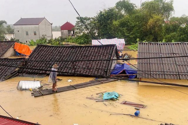 Miền Bắc giảm nhiệt, các tỉnh từ Tp Huế trở vào tiếp tục mưa lớn